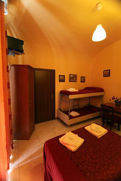 Stella Elsa Hotel Рим Екстериор снимка