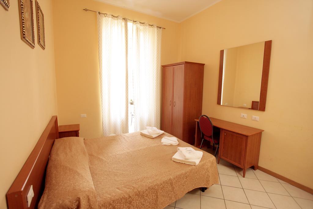 Stella Elsa Hotel Рим Екстериор снимка