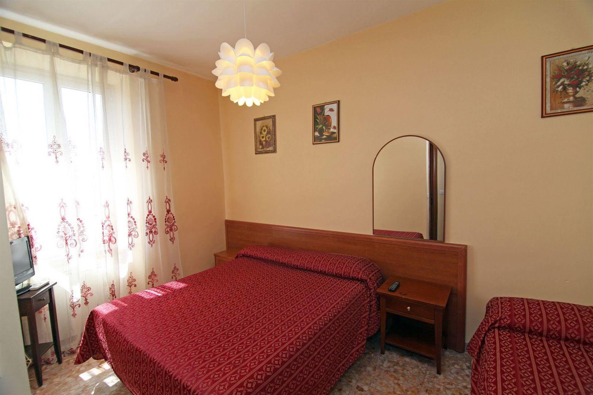 Stella Elsa Hotel Рим Екстериор снимка